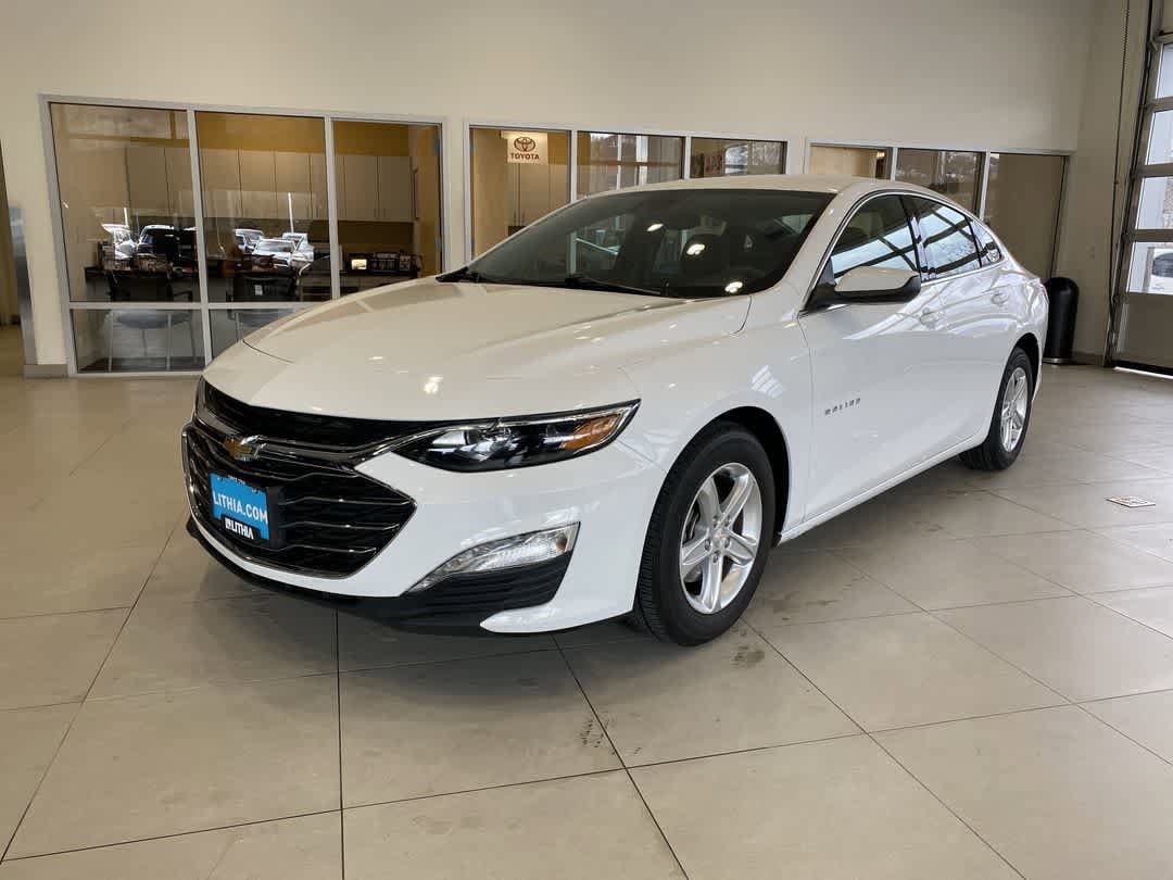 Used 2023 Chevrolet Malibu LT FWD image 1