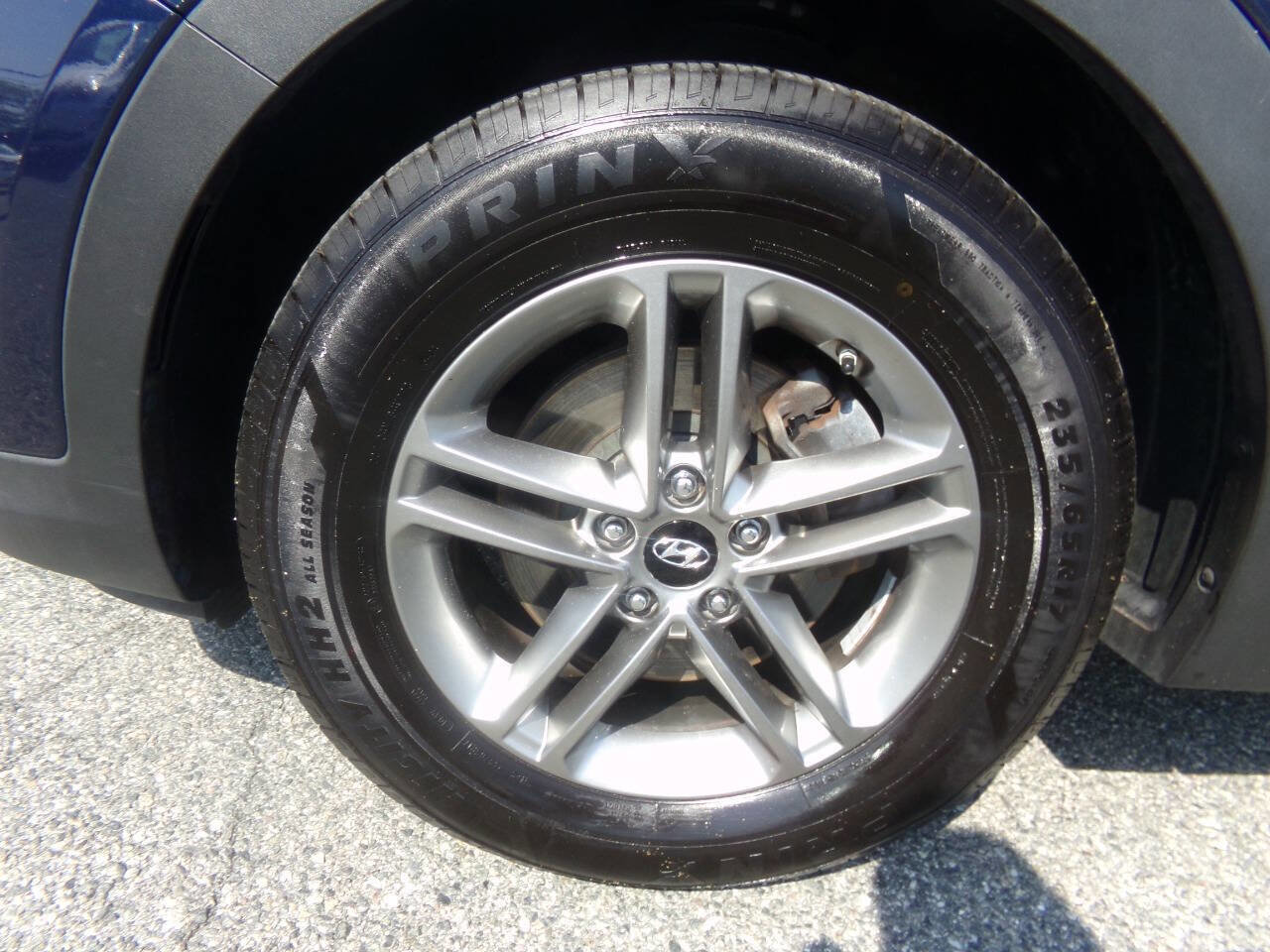 Used 2018 Hyundai Santa Fe Sport image 13