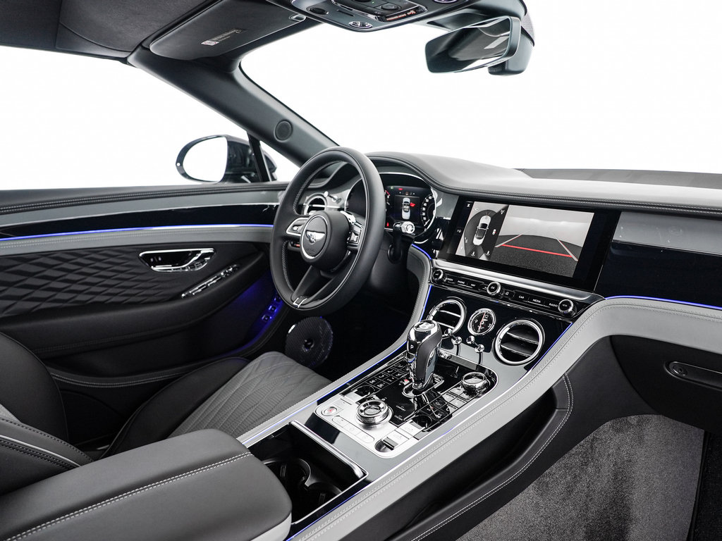 New 2026 Bentley Continental GTC AWD/4WD image 2