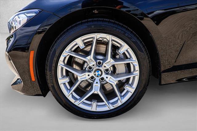 Used 2026 BMW 330i xDrive Sedan AWD/4WD image 9