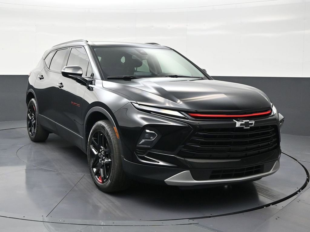 Used 2024 Chevrolet Blazer LT w/ Redline Edition image 7