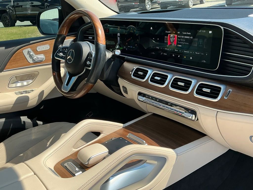 Used 2023 Mercedes-Benz GLS 450 4MATIC image 17
