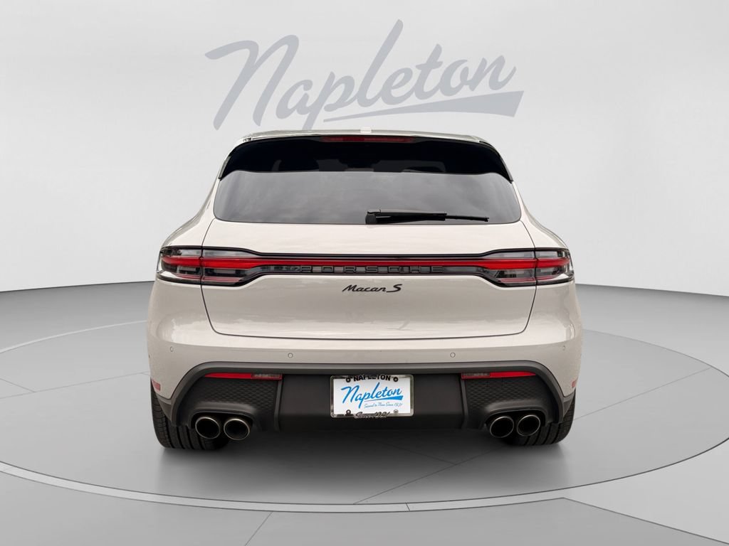 Used 2023 Porsche Macan S AWD/4WD image 4