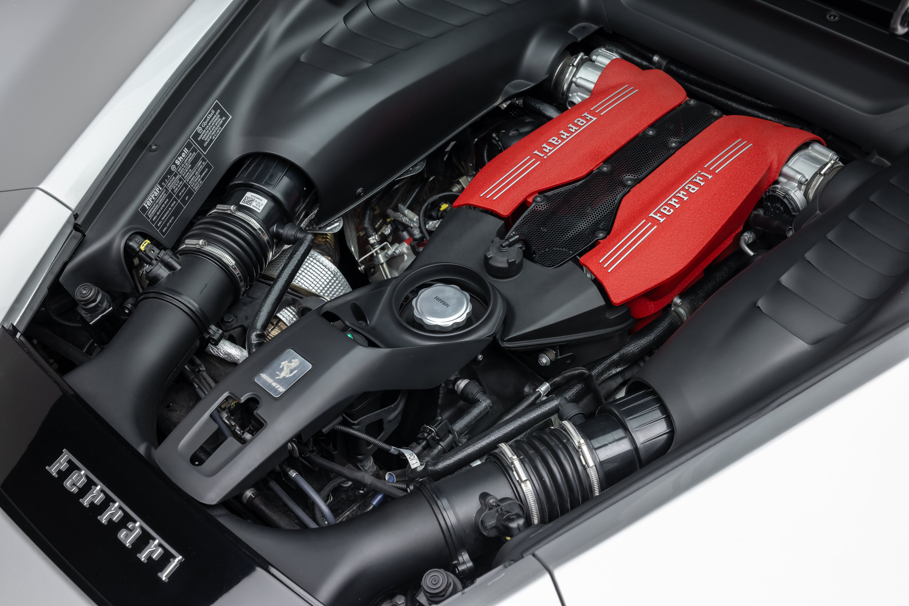 Certified 2018 Ferrari 488 GTB RWD image 59