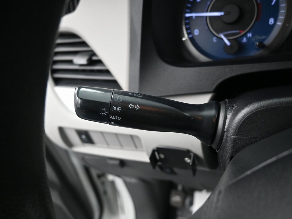 Used 2019 Toyota Sienna LE image 28
