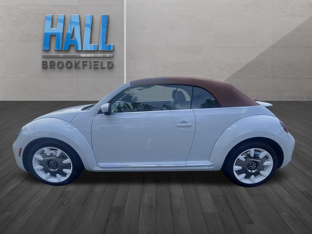 Used 2019 Volkswagen Beetle 2.0T Final Edition SEL FWD image 2