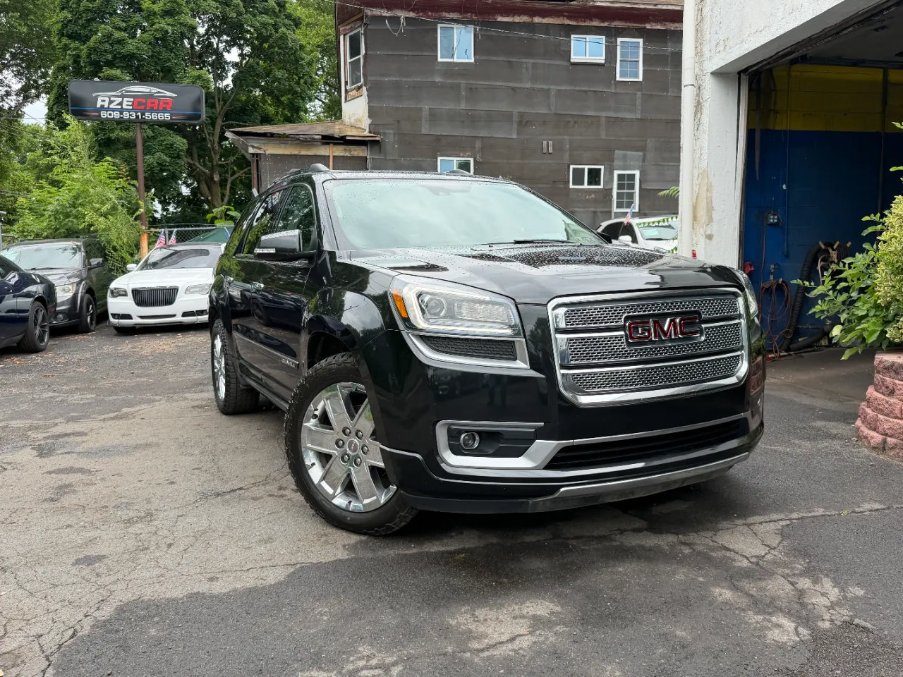 Used 2014 GMC Acadia Denali AWD/4WD image 16