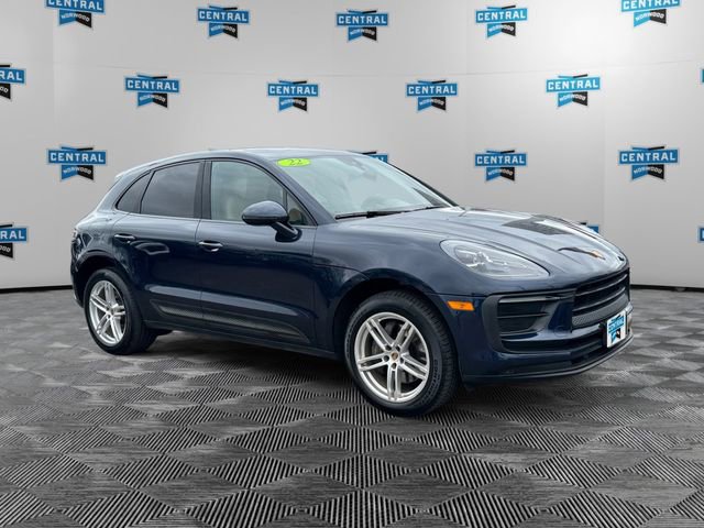 Used 2022 Porsche Macan image 7