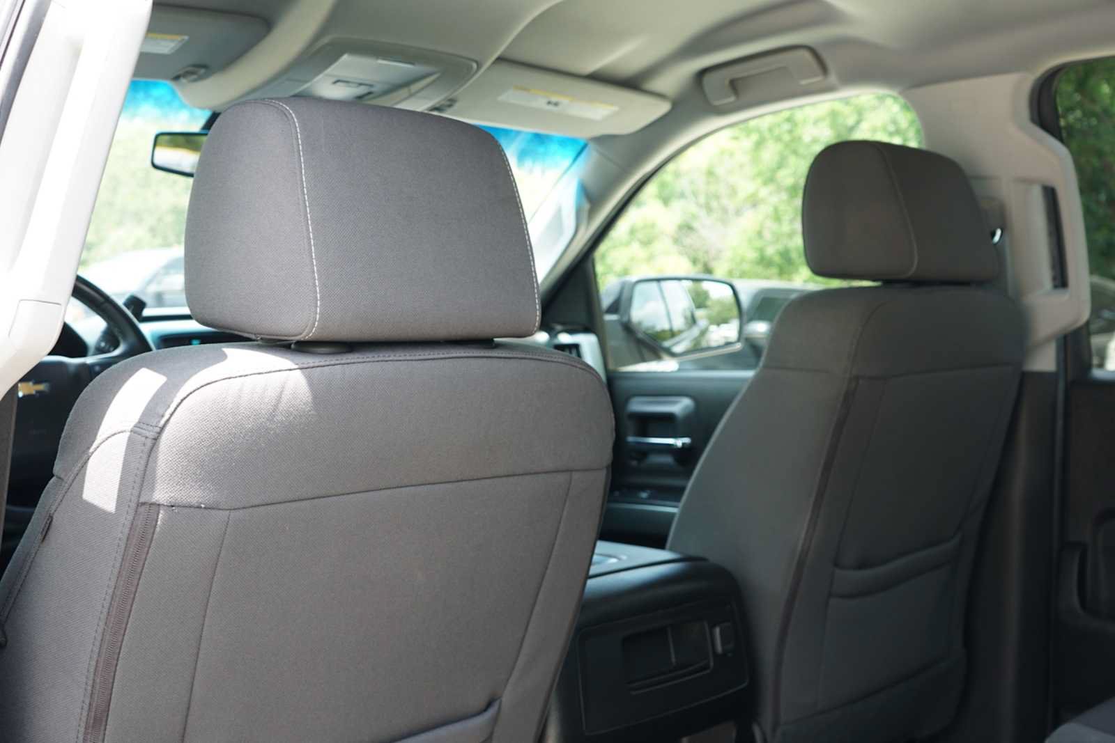 Used 2018 Chevrolet Silverado 1500 LT w/ Texas Edition RWD image 19