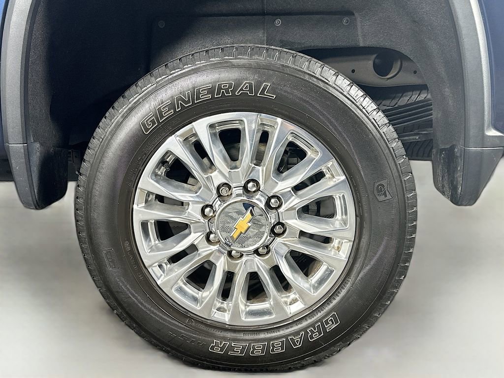 Used 2022 Chevrolet Silverado 2500 High Country image 35
