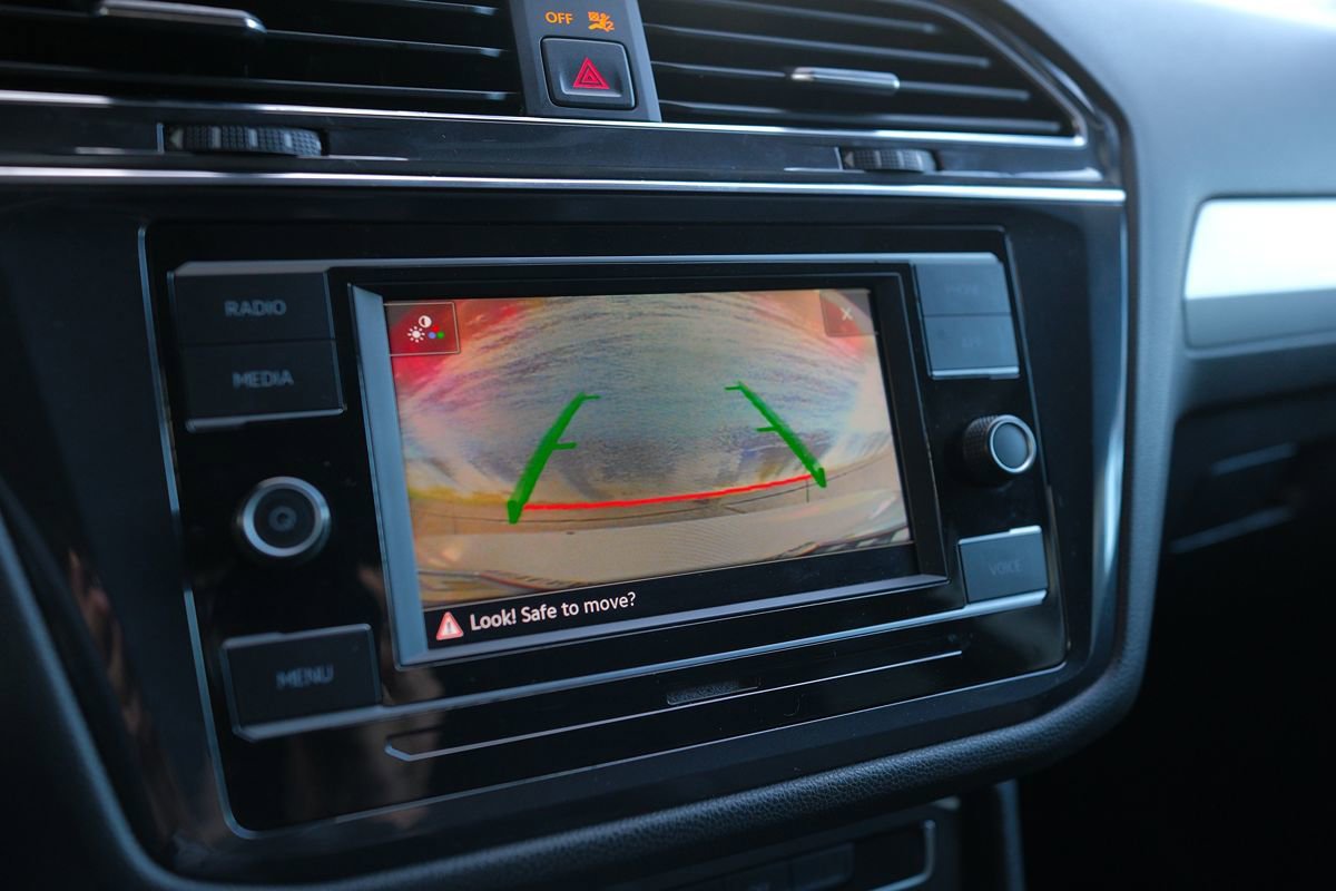 Used 2020 Volkswagen Tiguan S FWD image 23