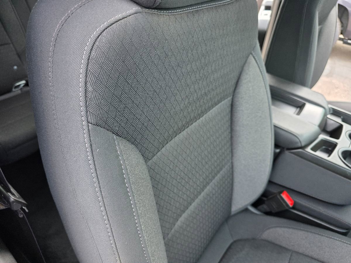 Used 2021 Chevrolet Silverado 1500 LT image 32