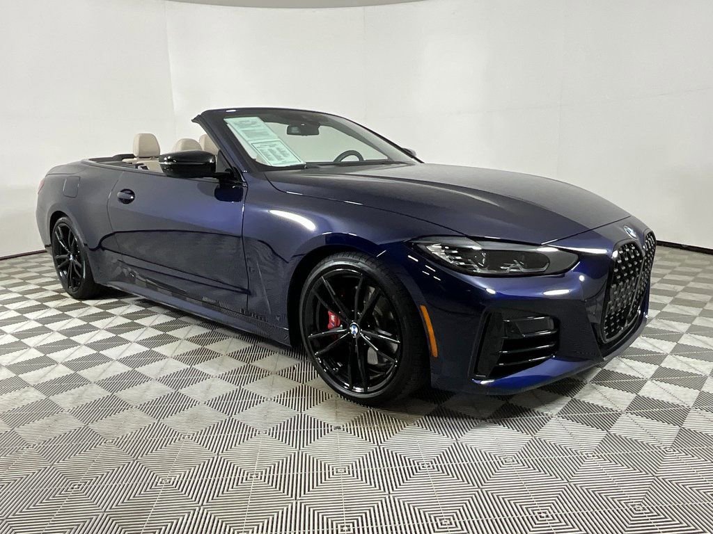 Used 2024 BMW M440i Convertible w/ Premium Package image 7