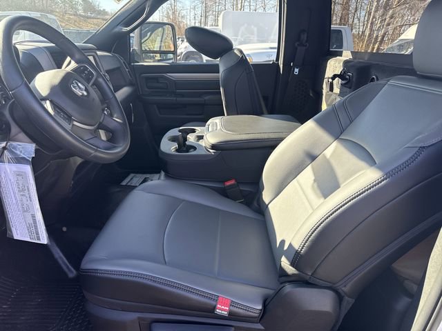 New 2024 RAM 3500 Tradesman image 13