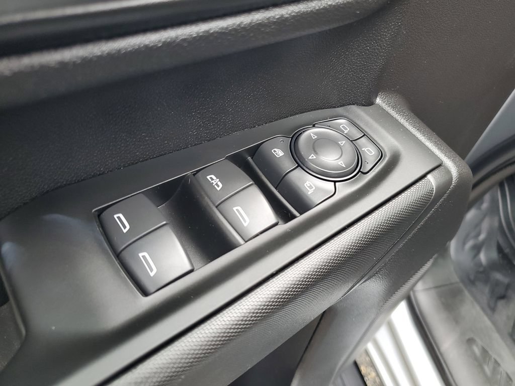 Used 2026 GMC Sierra 3500 Pro AWD/4WD image 9