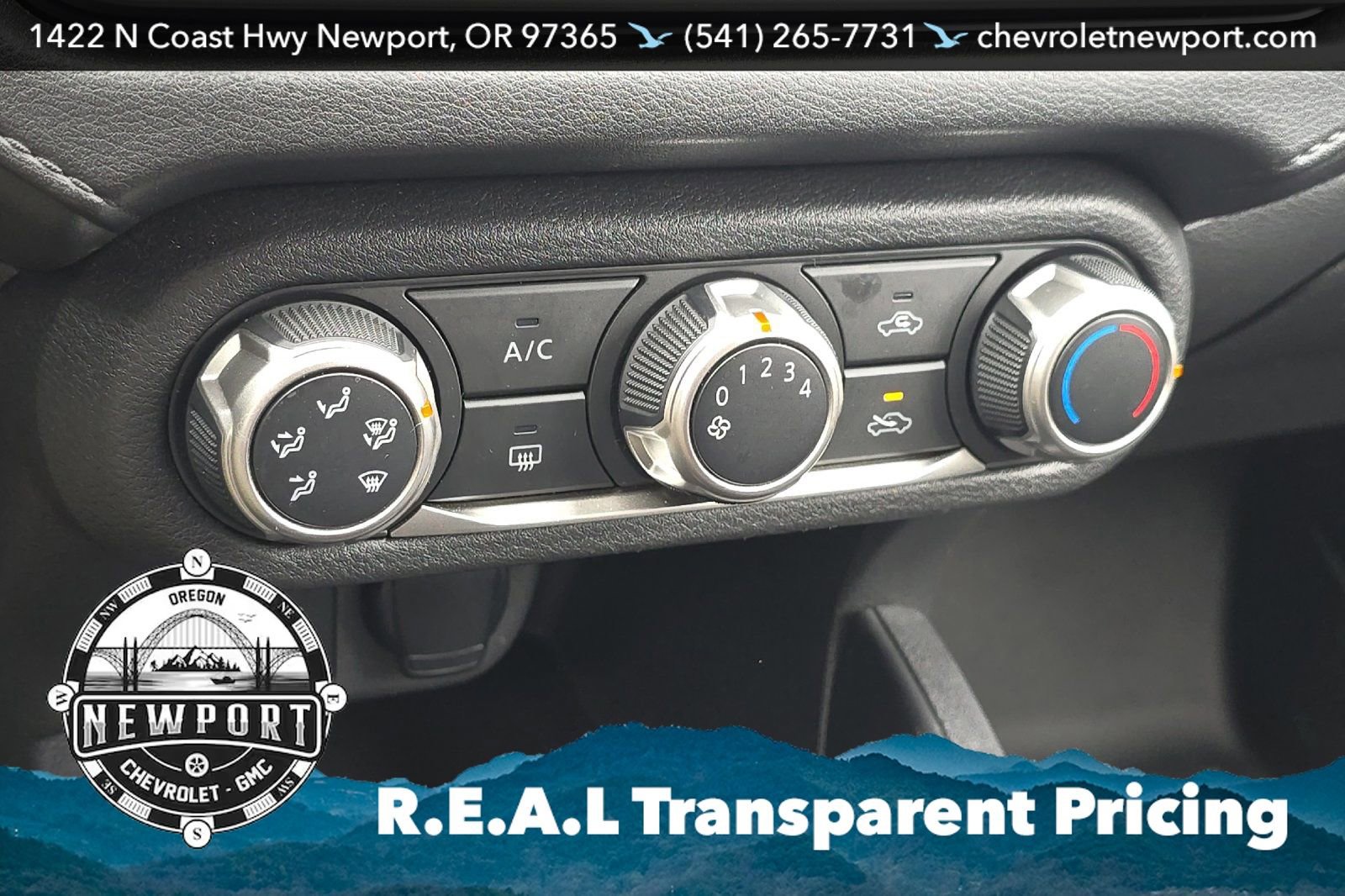 Used 2021 Nissan Versa S image 19