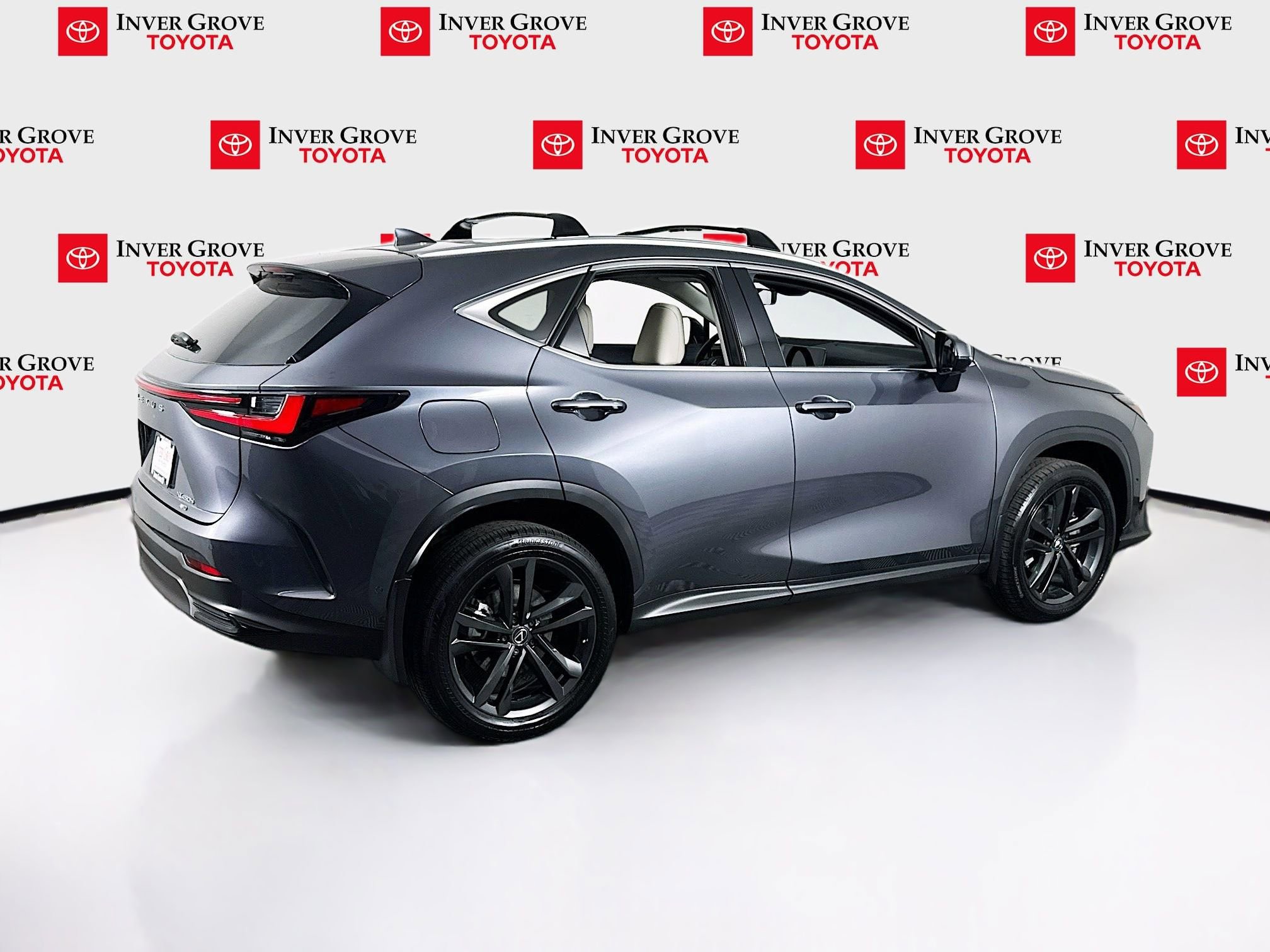 Used 2025 Lexus NX 450h+ AWD w/ Accessory Package (A2) image 5