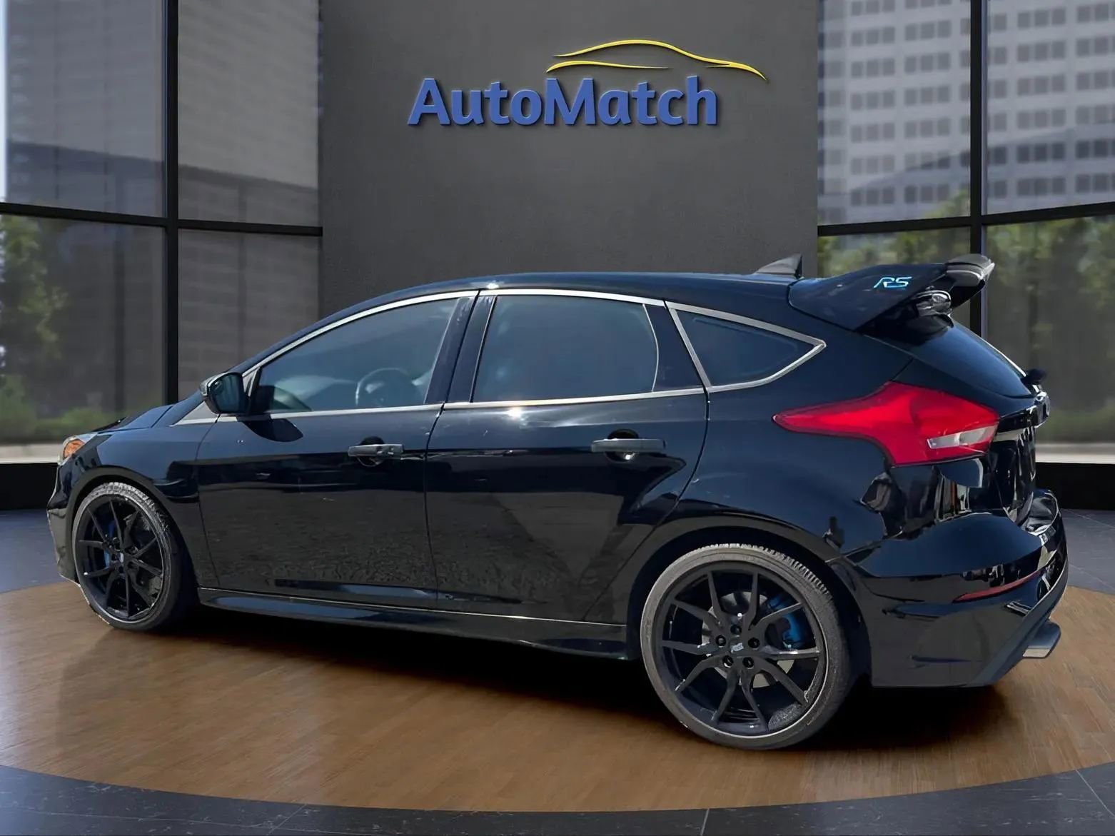 Used 2017 Ford Focus RS AWD/4WD image 8