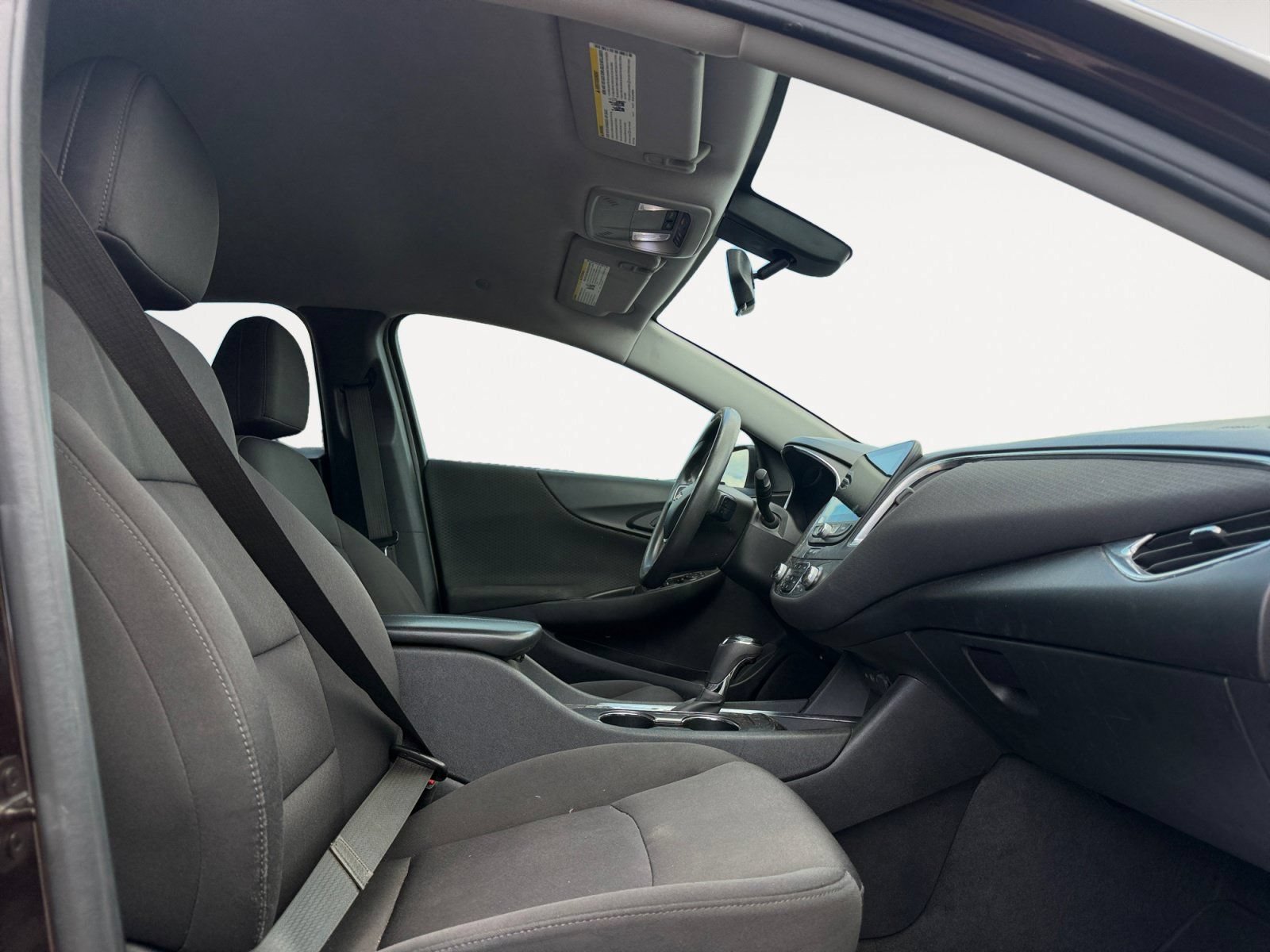 Used 2020 Chevrolet Malibu LT FWD image 15