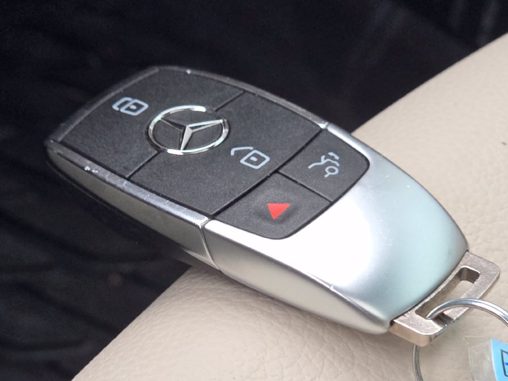 Certified 2023 Mercedes-Benz CLA 250 4MATIC image 34