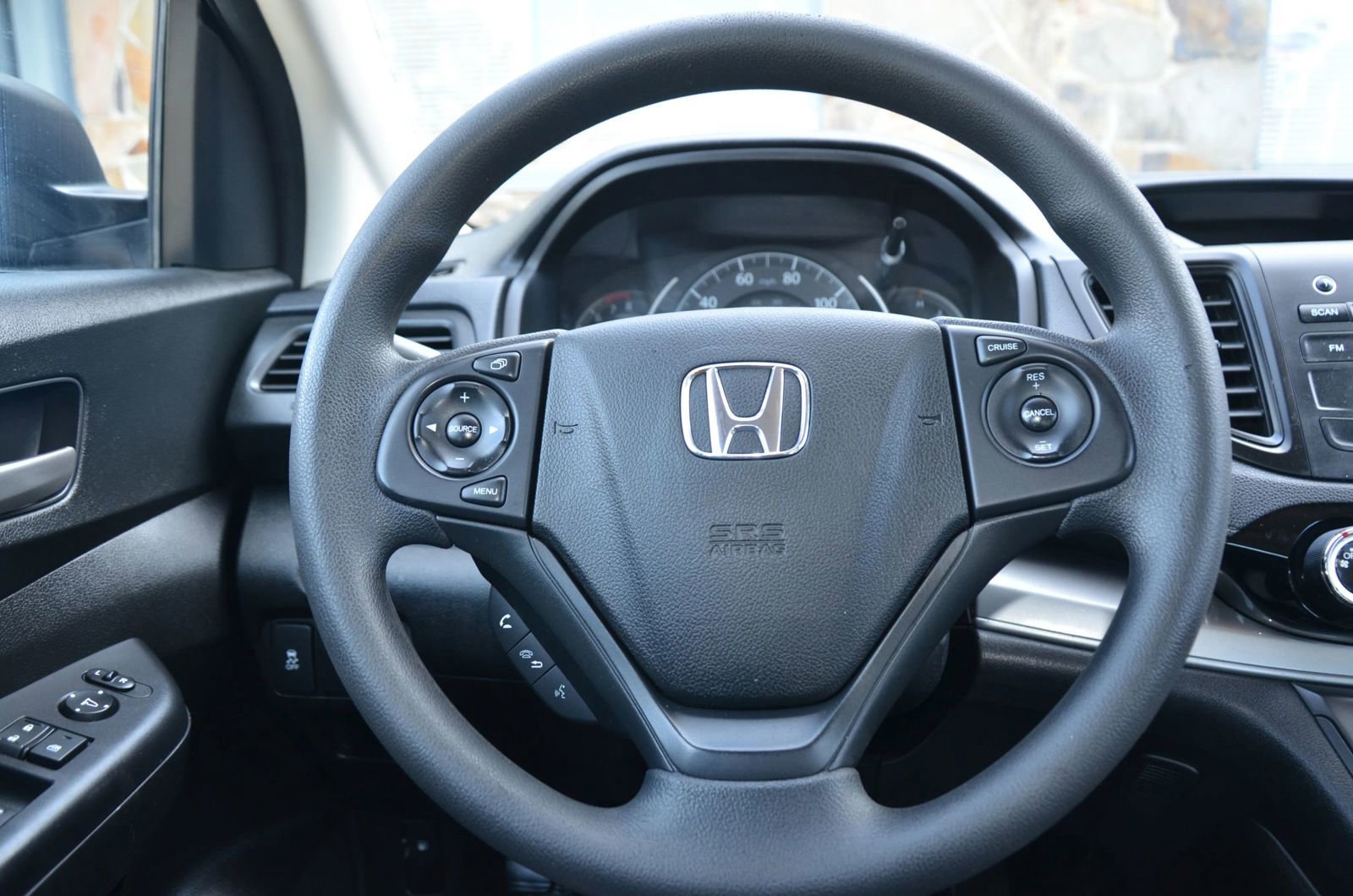 Used 2015 Honda CR-V LX image 24