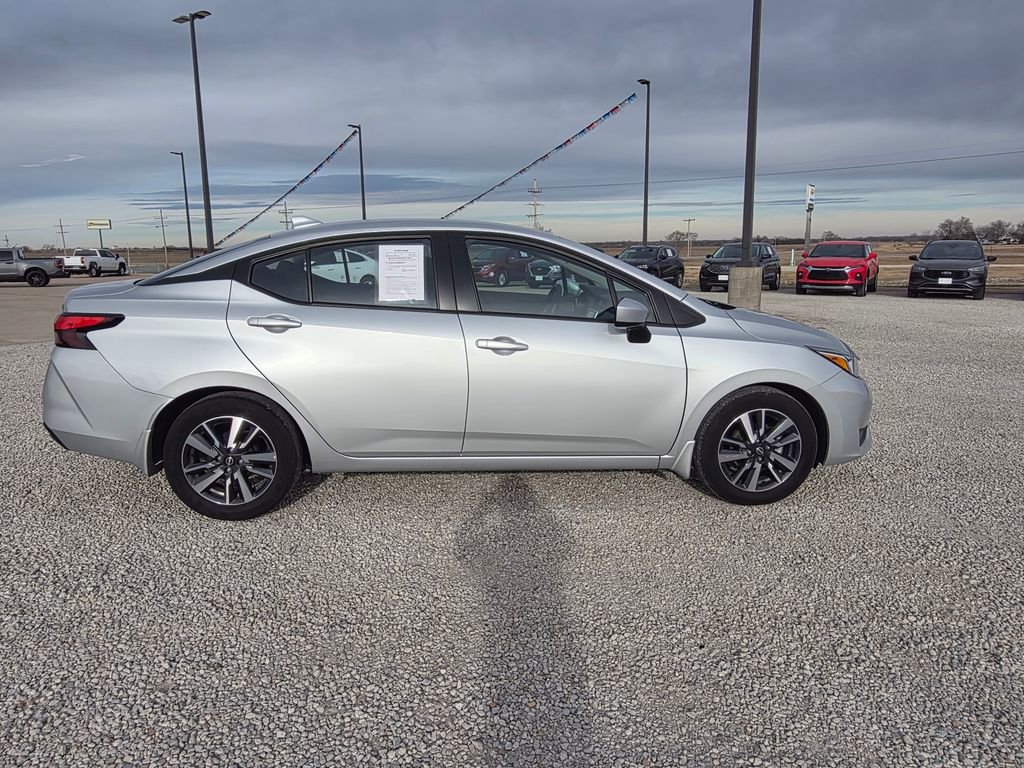 Used 2024 Nissan Versa SV w/ Trunk Package image 3