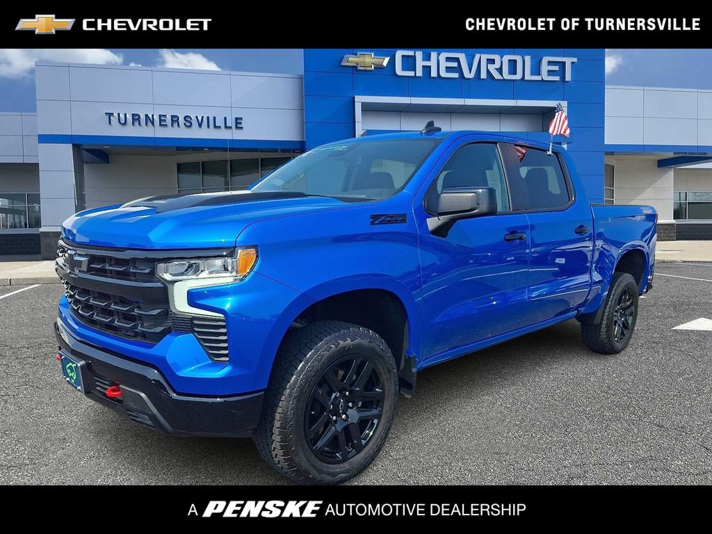 Certified 2025 Chevrolet Silverado 1500 LT Trail Boss w/ Convenience Package II AWD/4WD image 1