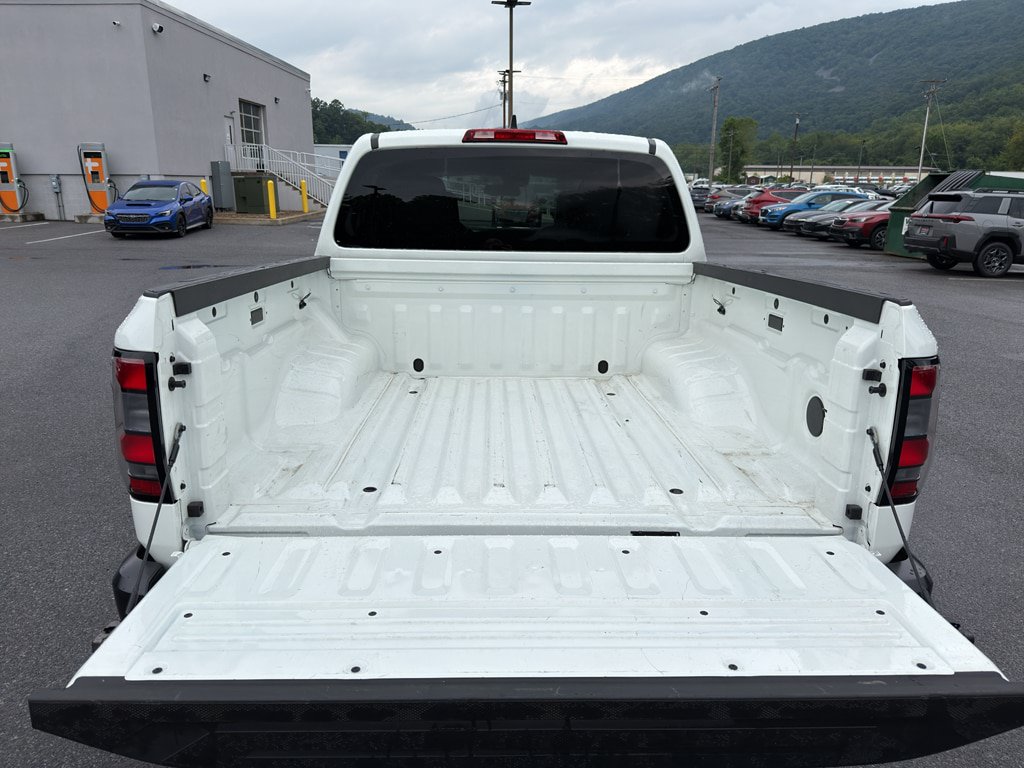 Used 2024 Nissan Frontier S AWD/4WD image 27