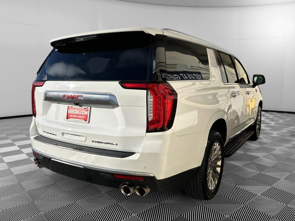 Used 2024 GMC Yukon XL Denali AWD/4WD image 4