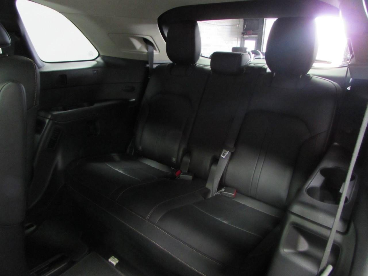 Used 2024 MAZDA CX-90 3.3 Turbo w/ Premium Package image 16