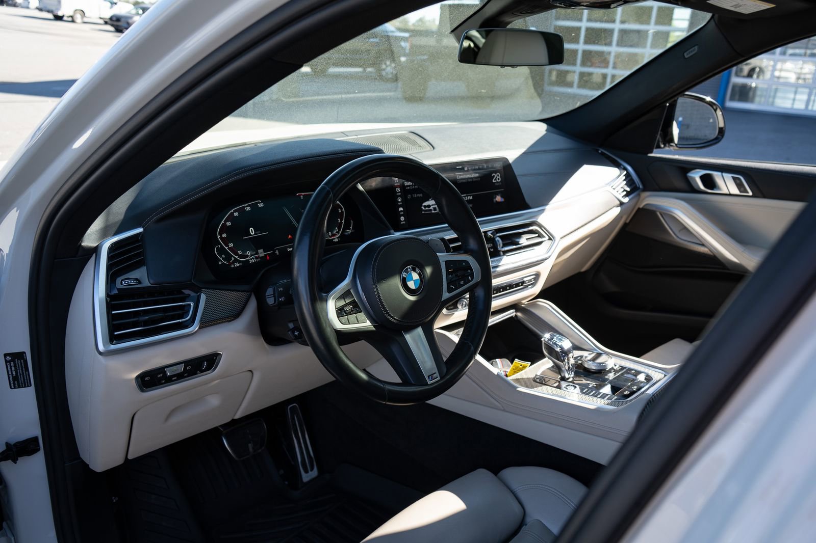 Used 2020 BMW X6 xDrive40i w/ M Sport Package image 20