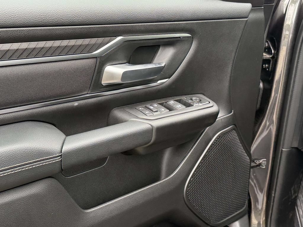 New 2026 RAM 1500 Big Horn AWD/4WD image 32
