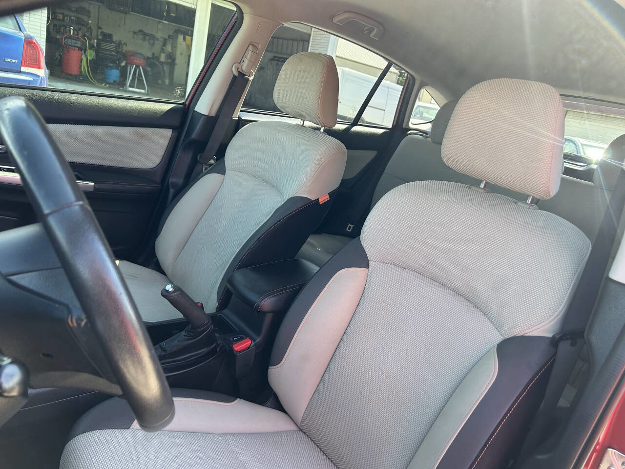 Used 2017 Subaru Crosstrek 2.0i Premium image 13