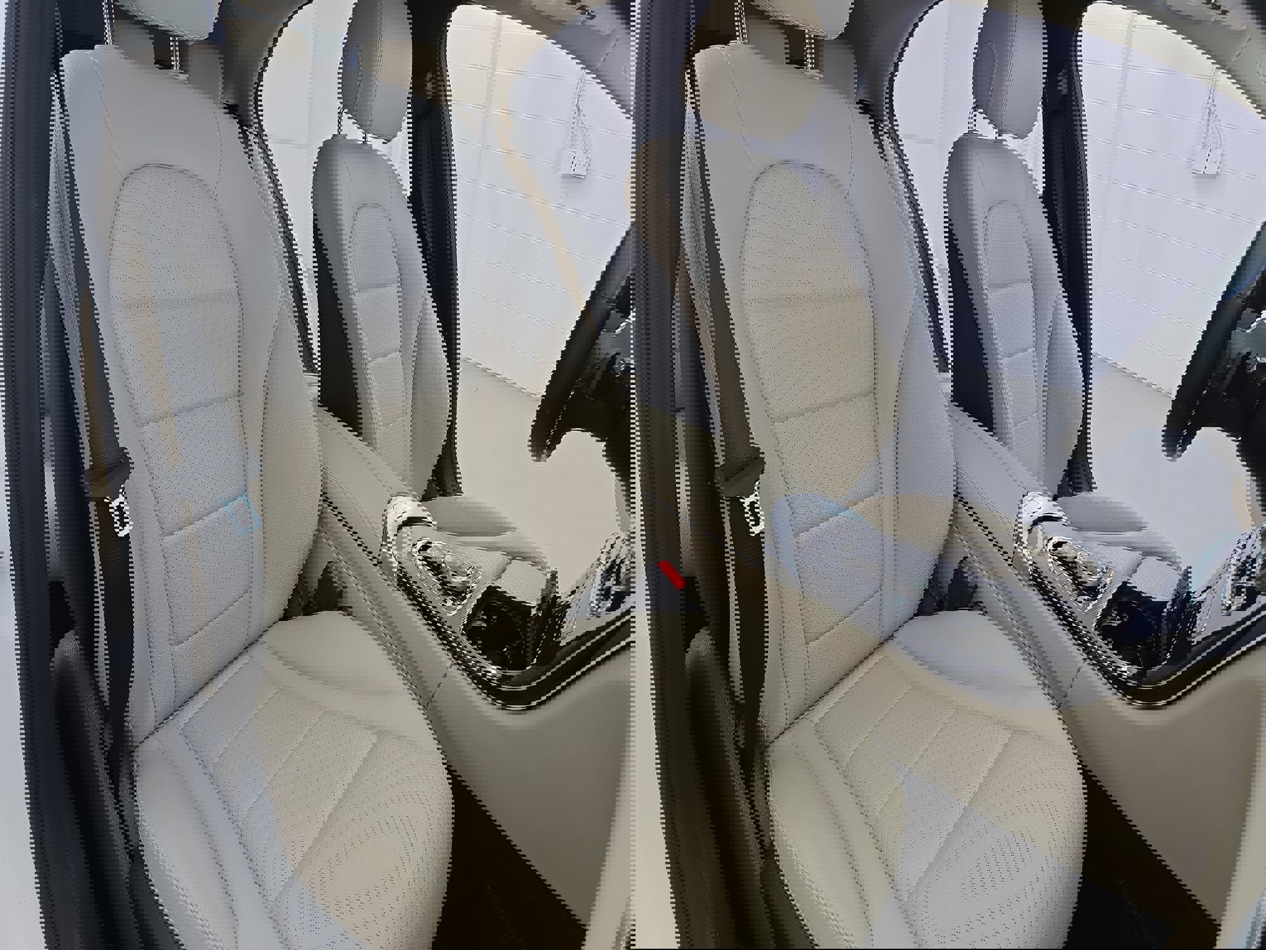 Used 2020 Mercedes-Benz C 300 Sedan image 10