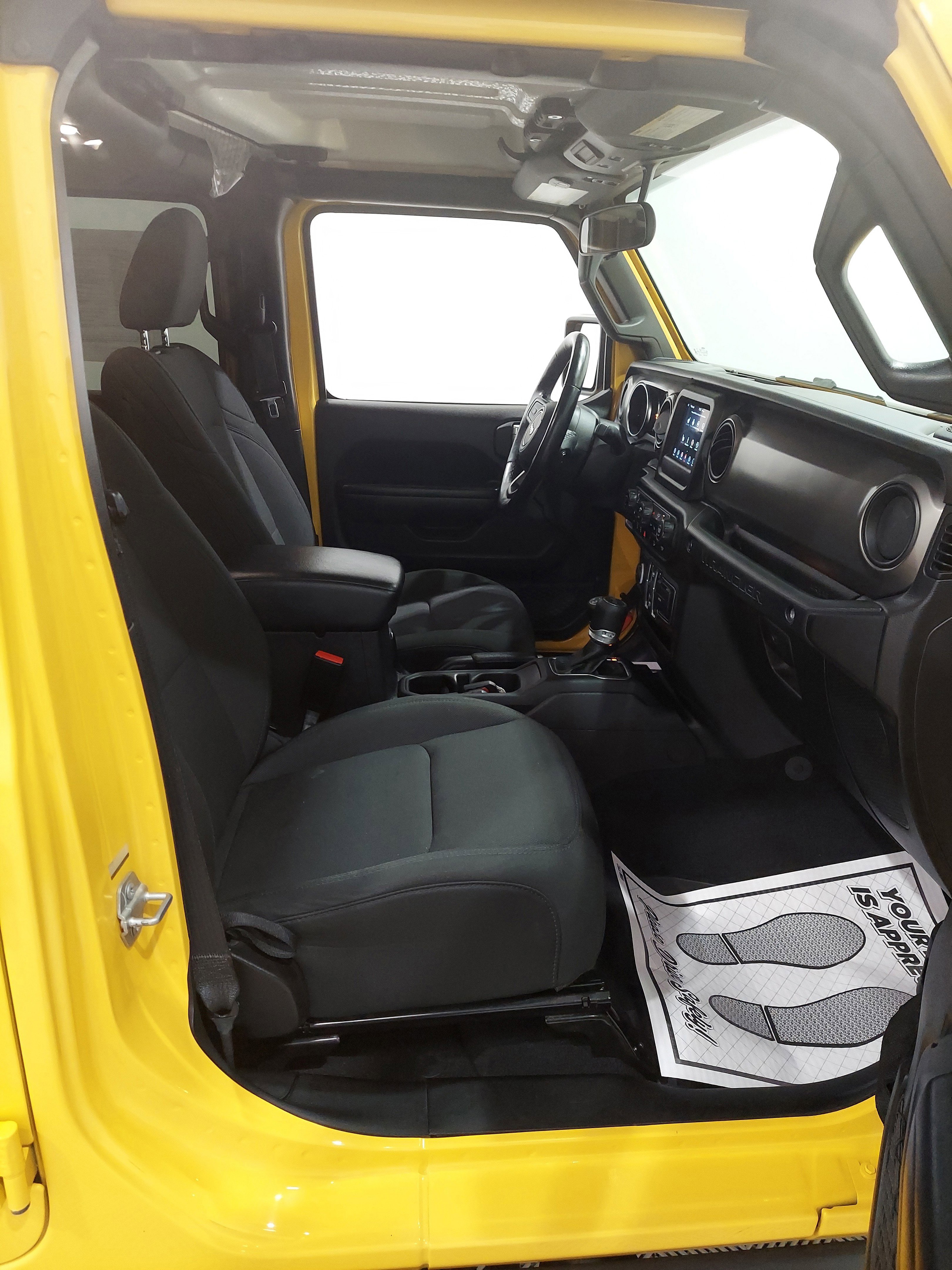 Used 2021 Jeep Wrangler Unlimited Sport AWD/4WD image 18