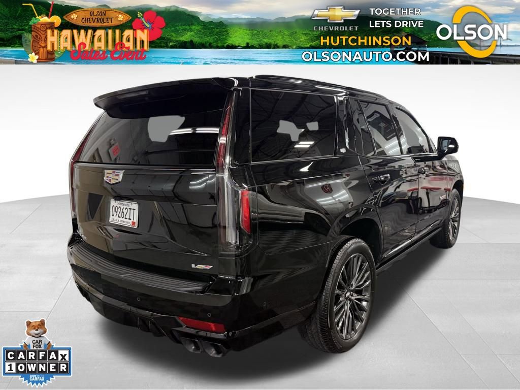 Certified 2024 Cadillac Escalade V w/ Heavy-Duty Trailer Package image 5