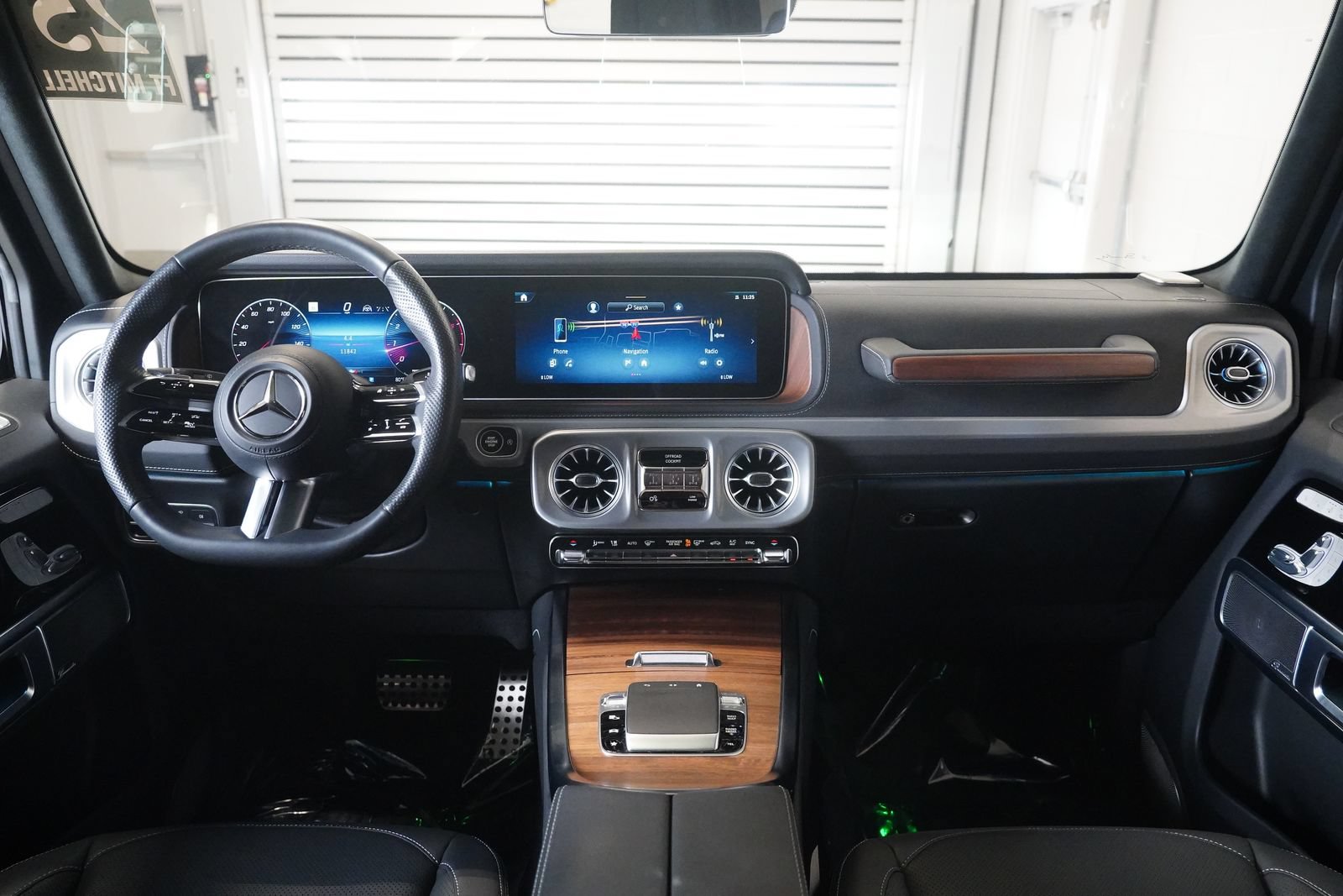 Certified 2025 Mercedes-Benz G 550 w/ Exclusive Interior Package image 14