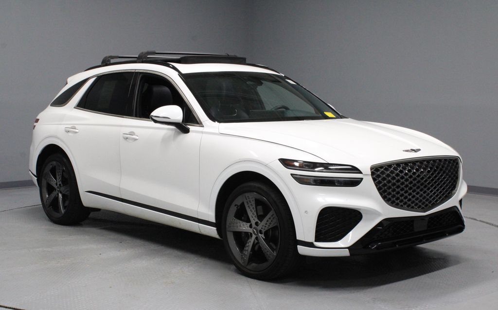 Used 2023 Genesis GV70 2.5T w/ Sport Prestige Package
