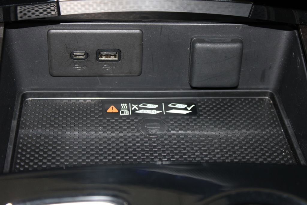 Used 2024 Buick Envision Preferred image 48