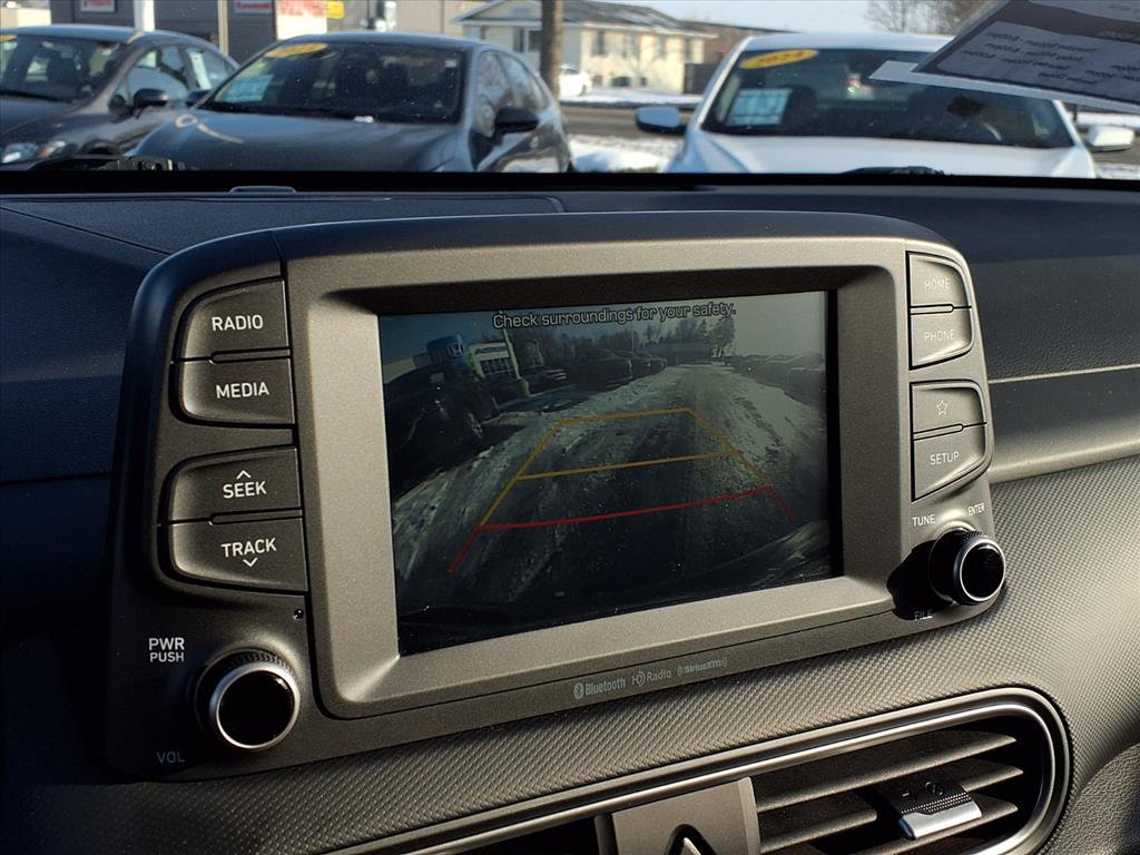 Used 2021 Hyundai Kona SEL w/ Cargo Package image 18