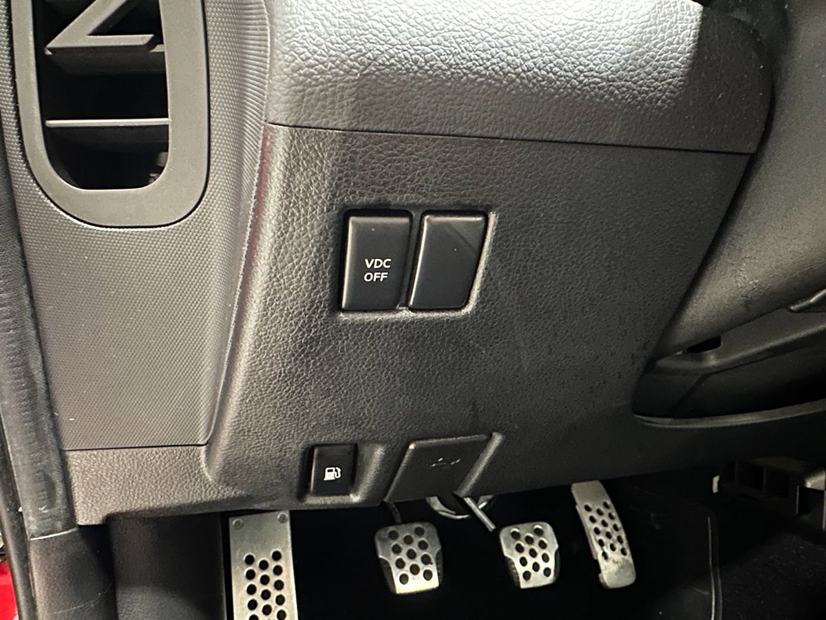 Used 2003 Nissan 350Z Touring image 24