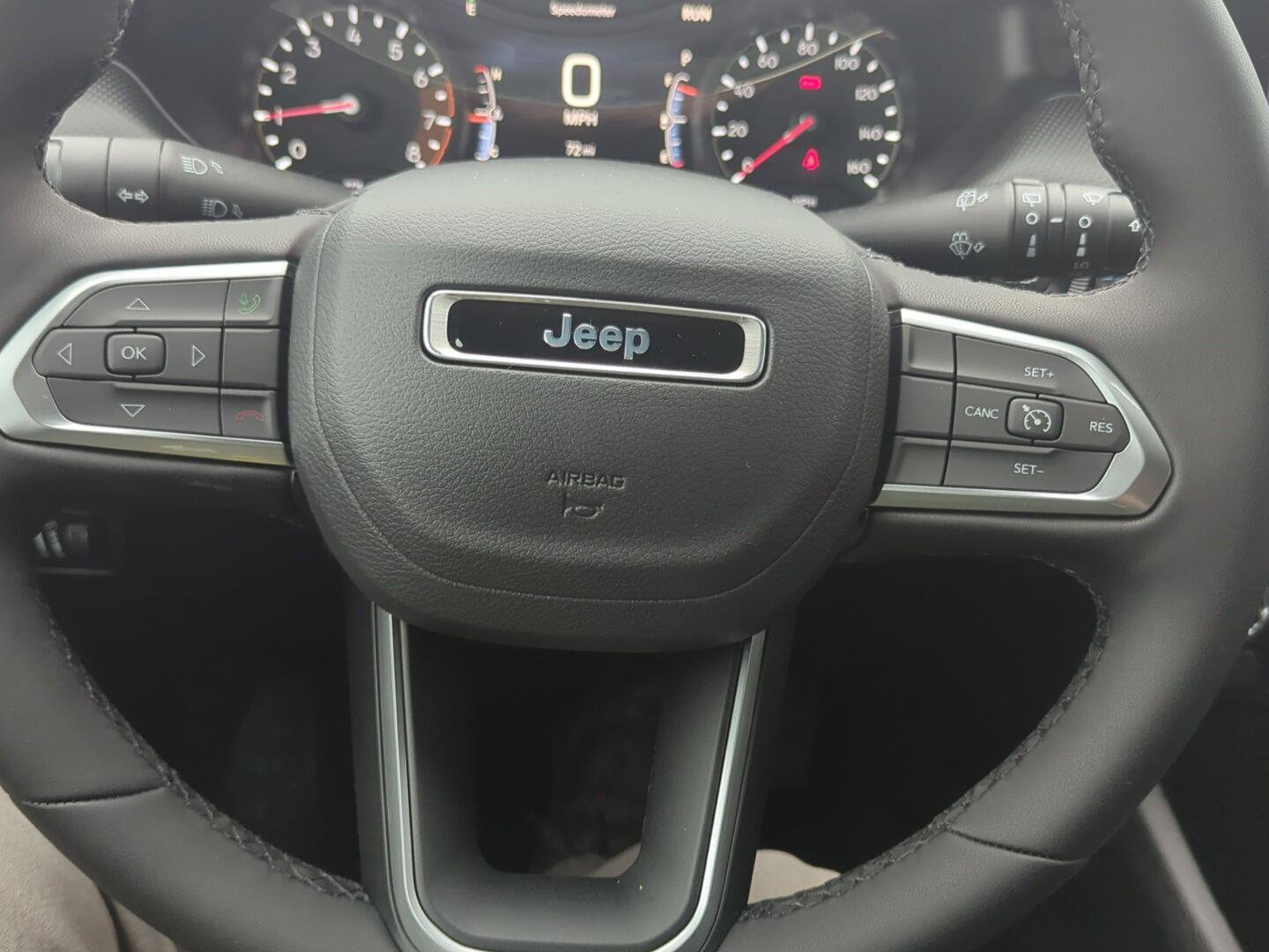 New 2026 Jeep Compass Latitude AWD/4WD image 15
