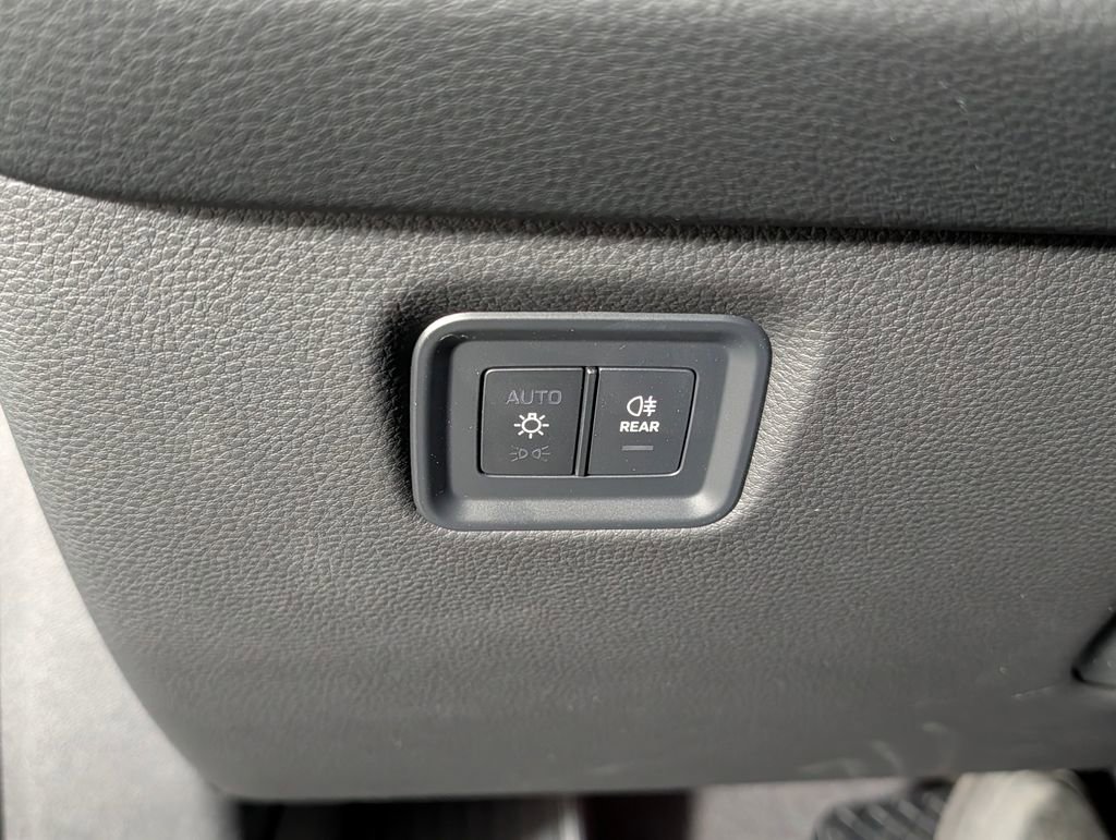 New 2026 Porsche Cayenne AWD/4WD image 36