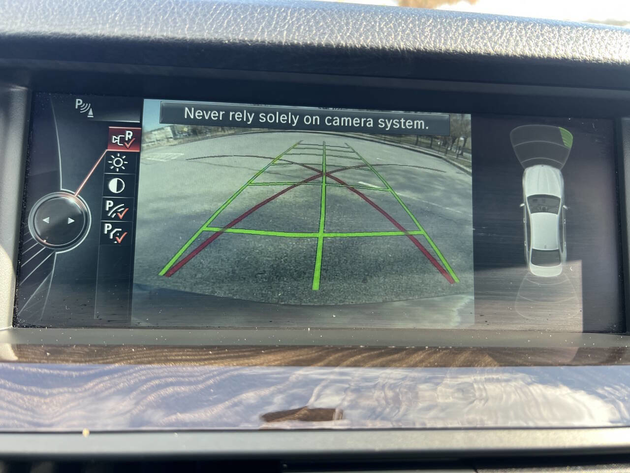 Used 2013 BMW 528i xDrive 528i xDrive AWD 4dr Sedan image 17