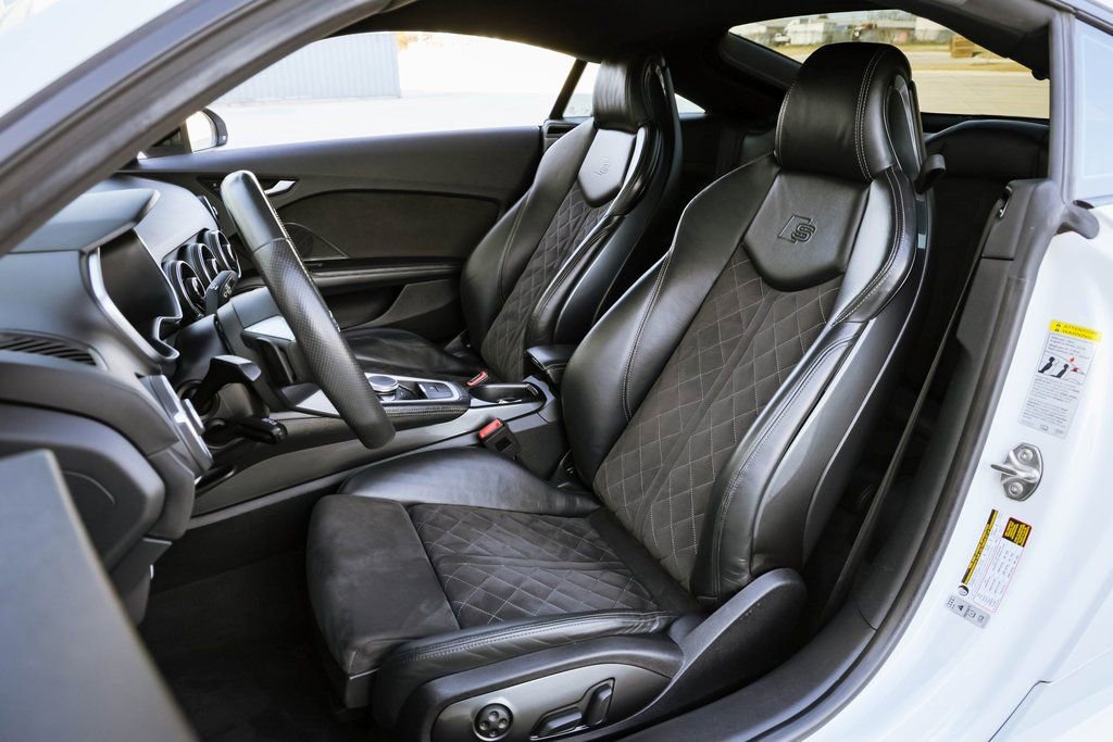 Used 2018 Audi TT 2.0T w/ Technology Package AWD/4WD image 17