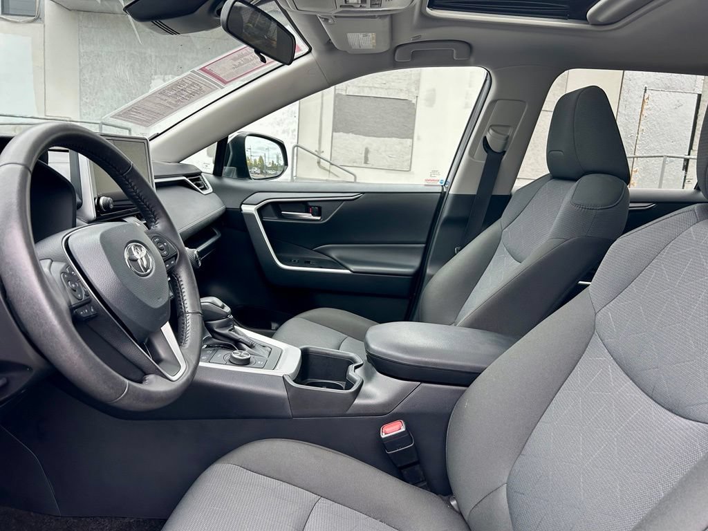 Certified 2025 Toyota RAV4 XLE w/ Convenience Package AWD/4WD image 10