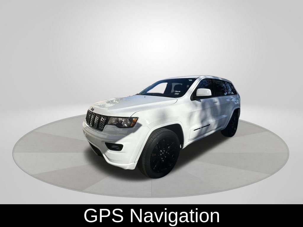 Certified 2021 Jeep Grand Cherokee Laredo X image 3