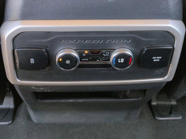 Used 2024 Ford Expedition Max XLT image 17