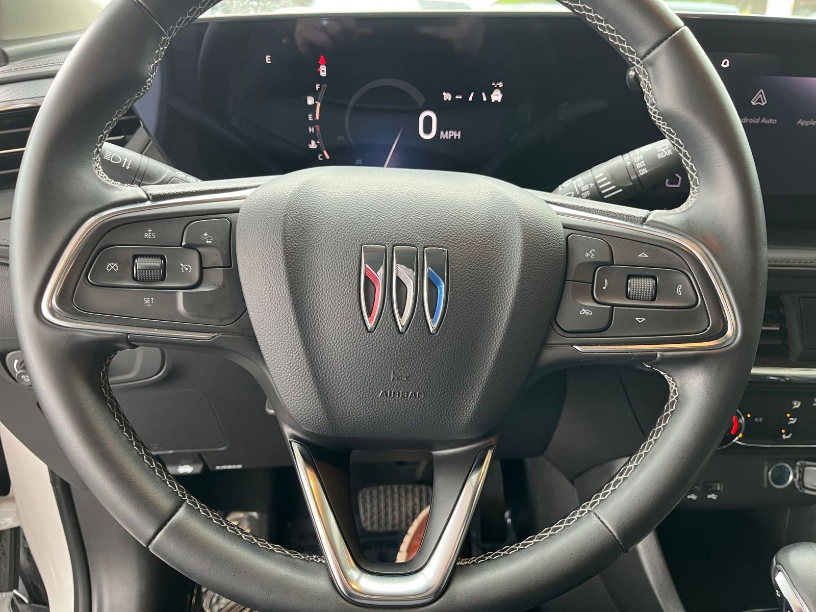 Used 2025 Buick Encore GX Preferred image 29