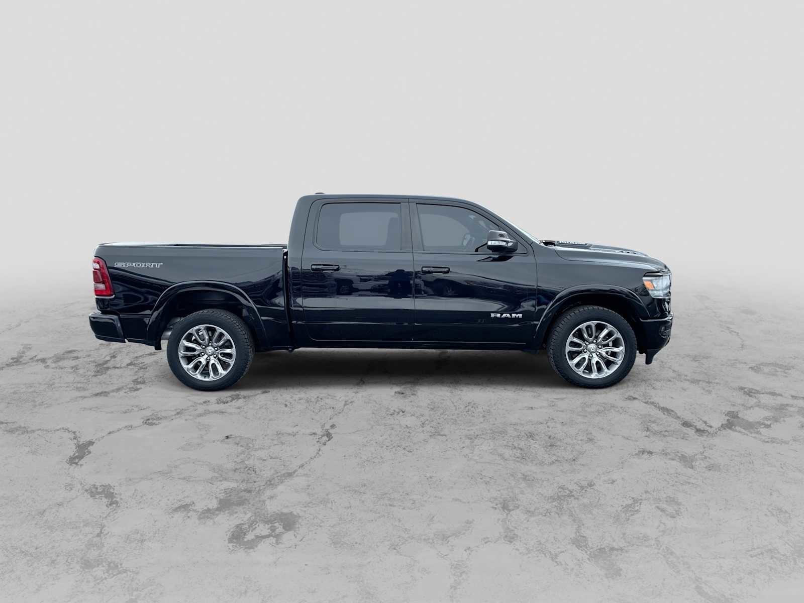 Used 2021 RAM 1500 Laramie image 9